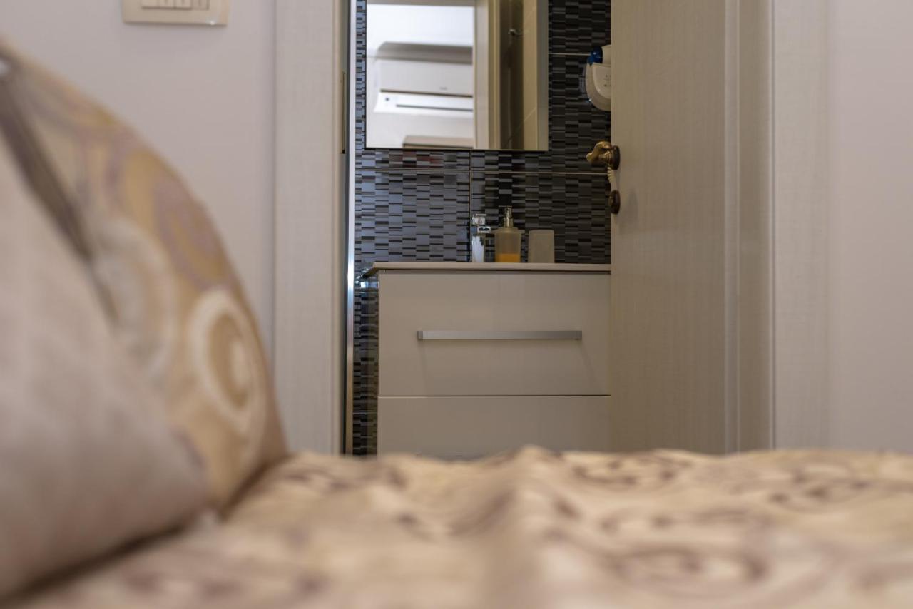 Palace Queen Mary I Luxury 4* Split
